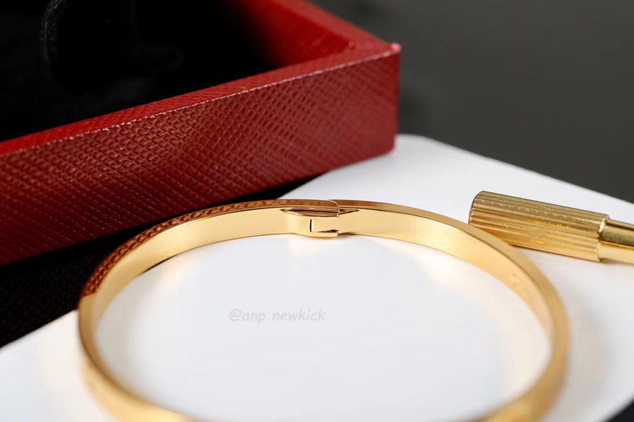 Cartier 18k Love Bracelets Gold Silver Rosegold (9) - www.newkick.vip